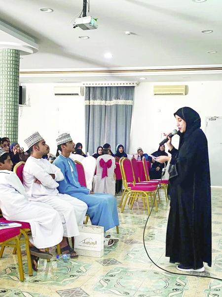 Seminar prepares students for new school year