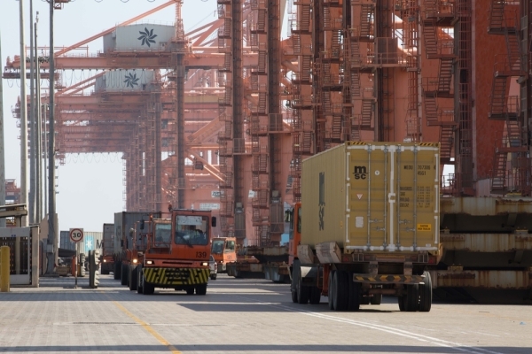 Cargo volume in Oman’s ports rises 5% in H1 of 2022