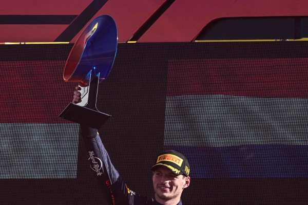 Verstappen wins Italian GP to close in on F1 title