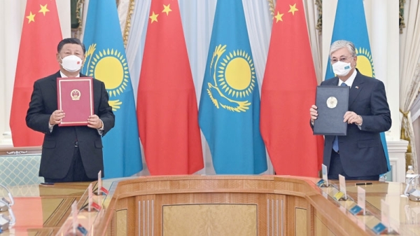 Xi vows backing Kazakhstan on Central Asia visit