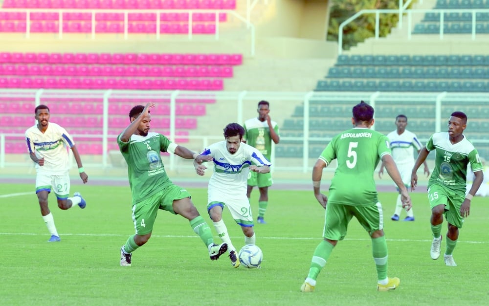 28 ناديا في قرعة مسابقة كأس جلالة السلطان لكرة القدم