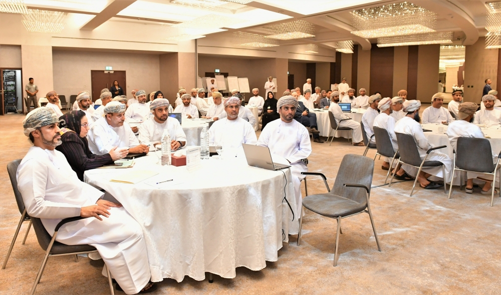 ” الصحة ” تستعرض تحديات القطاع الصحي والمبادرات المقترحة لحلها