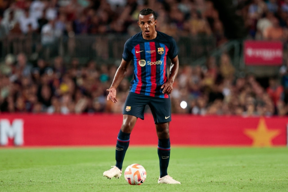 كوندي يكشف سر انتقاله لبرشلونة بدلا من تشيلسي