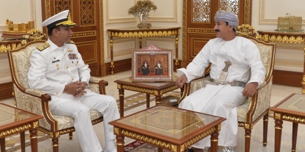 Royal Office minister receives Pakistan's Navy Chief of Staff