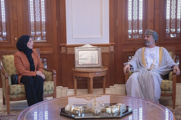 Shura Council Chairman receives Bahrain Representatives Council Speaker