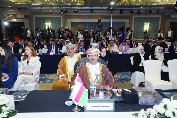 Oman takes part in Arab Information Ministers Council meeting