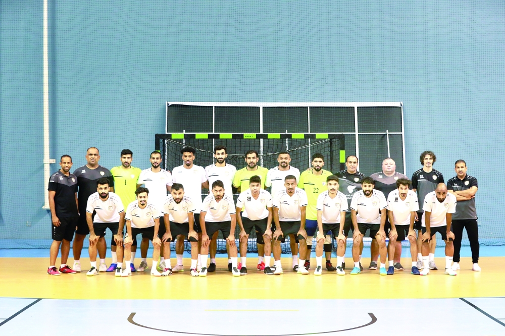 منتخب الصالات يتطلع لتجاوز مرحلة المجموعات في مشاركته الأولى بالنهائيات الآسيوية 8 منتخب الصالات يتطلع لتجاوز مرحلة المجموعات في مشاركته الأولى بالنهائيات الآسيوية
