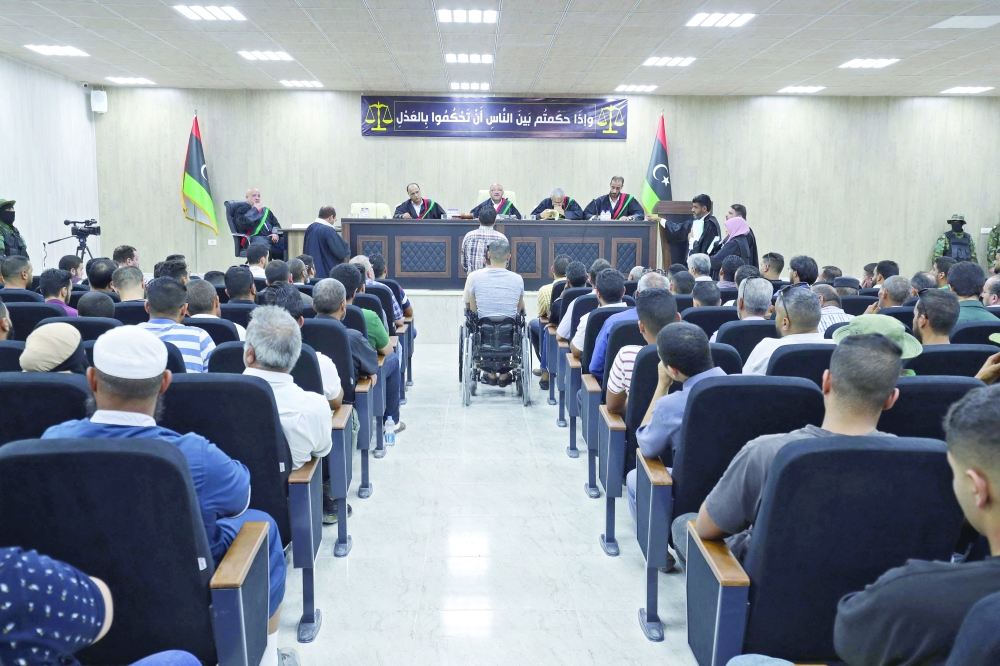 خمسة قتلى و13 جريحا في اشتباكات بين مسلحين غرب ليبيا