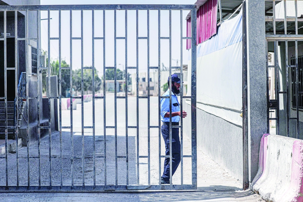 حذرت من تصعيد اقتحام المسجد الأقصى وانفجار الأوضاع
الحكومة الفلسطينية : من يدعي تأييد حل الدولتين عليه وقف الاستيطان وانهاء حصار غزة