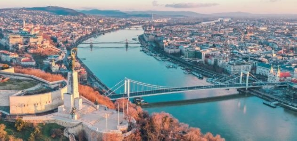 تقرير:
فيينا .. عاصمة ترويها الينابيع