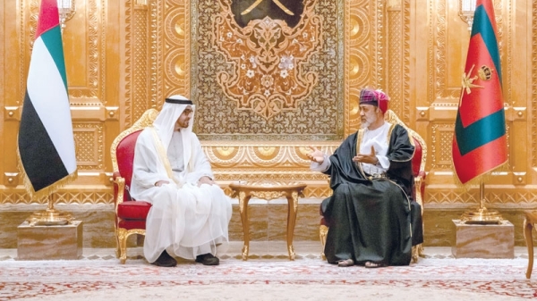 HM, UAE President hold official talks