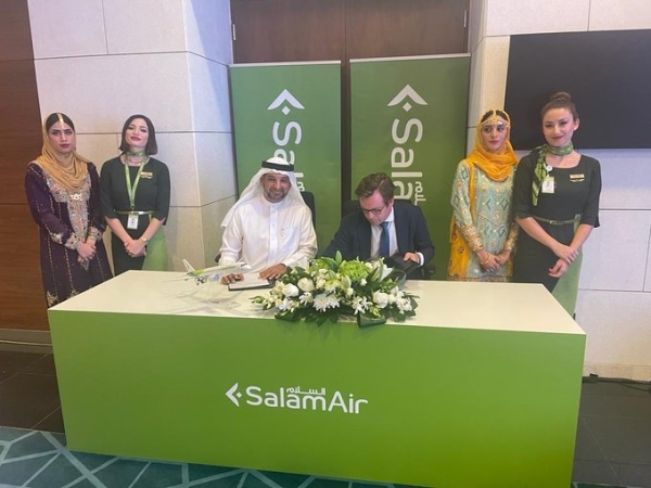 SalamAir to buy 12 Embraer E195-E2 jets