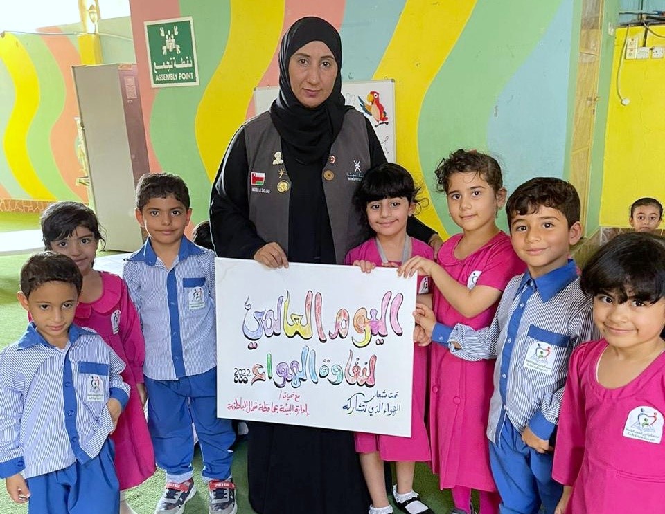 البيئة بشمال الباطنة تحتفل باليوم العالمي لنقاوة الهواء