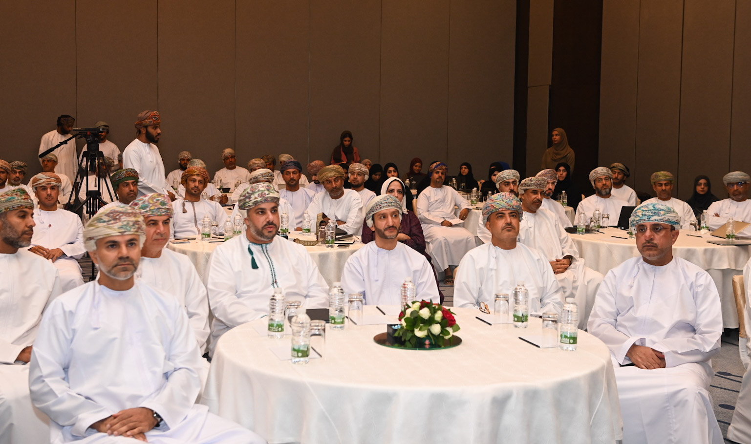 وزارة النقل والاتصالات وتقنية المعلومات تنظم لقاءً مع أصحاب المعالي والسعادة المحافظين