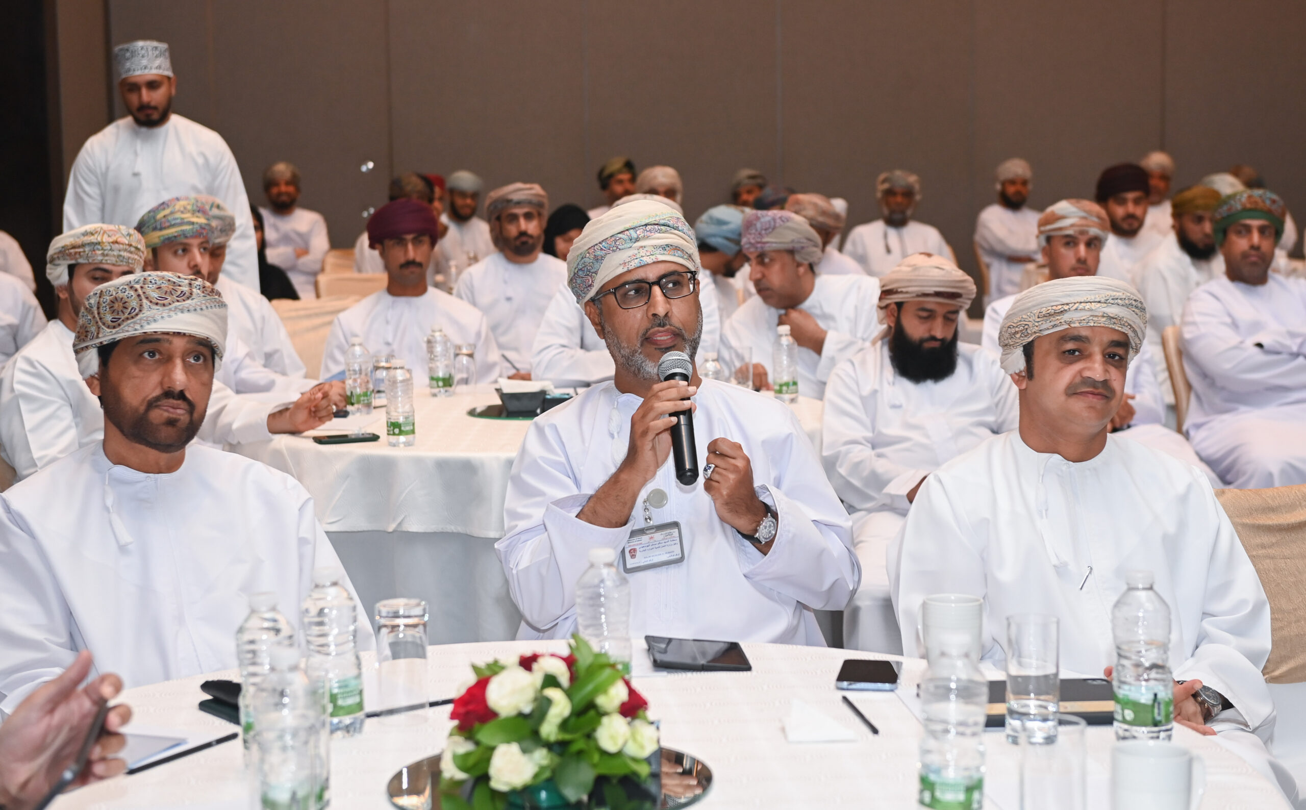 وزارة النقل والاتصالات وتقنية المعلومات تنظم لقاءً مع أصحاب المعالي والسعادة المحافظين 3 63188b5a604c6 scaled