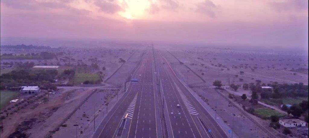 إصدار أمر مباشرة تنفيذ مشروع تصميم وإنشاء وصلة طريق شناص بطول 8ر5 كم