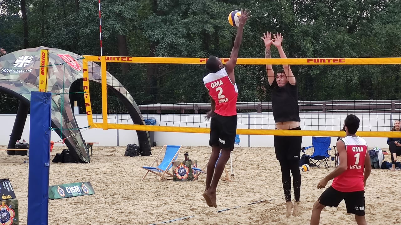 منتخبنا  العسكري إلى الدور الـ16 من بطولة كأس العالم للكرة الطائرة الشاطئية بألمانيا