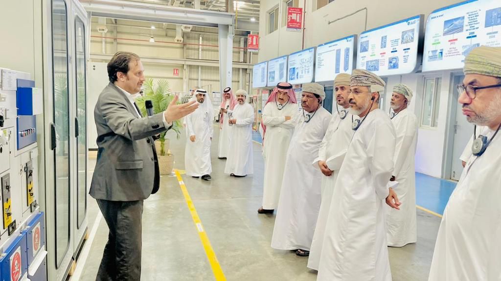 مجلس الأعمال العُماني السعودي يطلع على تجارب المدن الاقتصادية والصناعية بالرياض