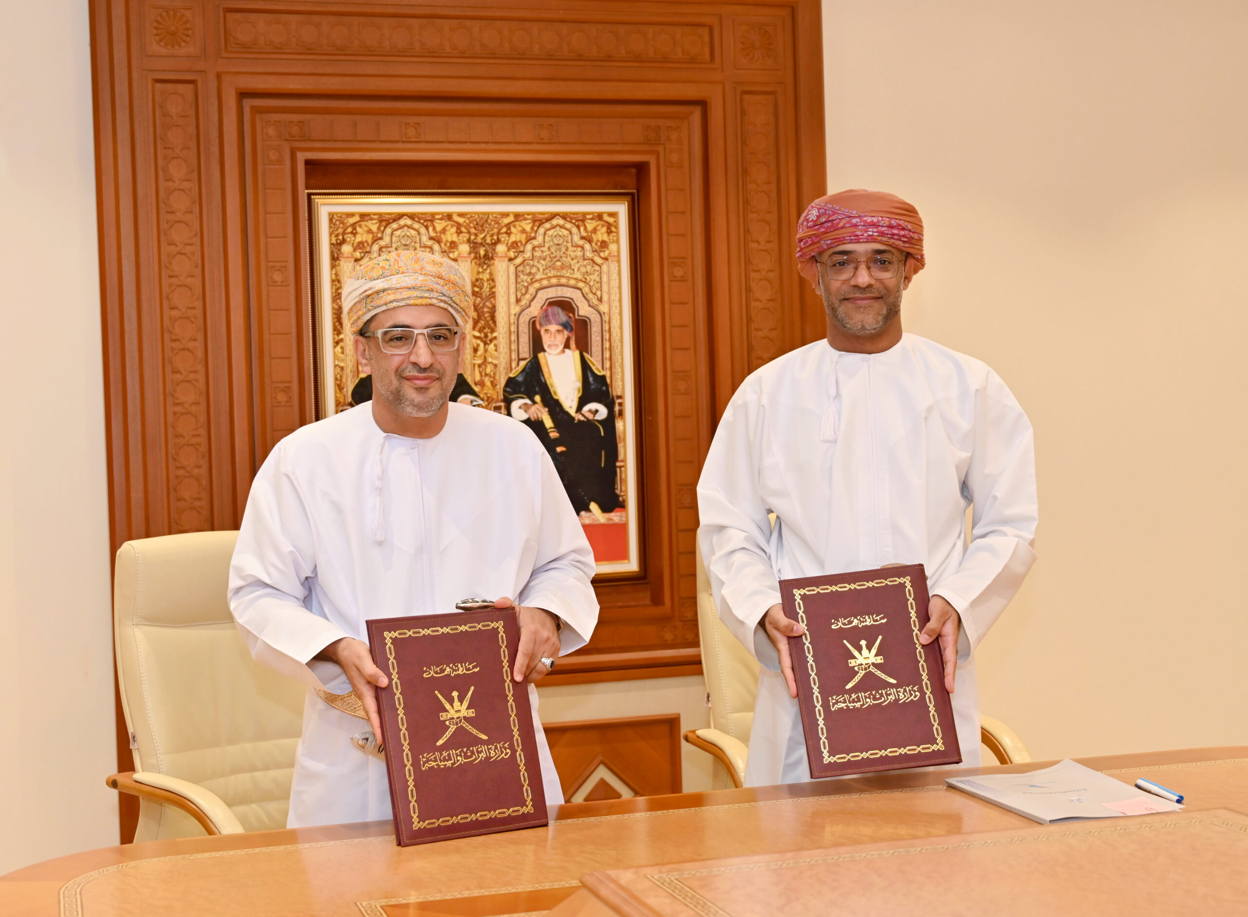 تنفيذ برنامج (عُمان وجهتي) لتدريب الطلبة على مجالات القطاع السياحي