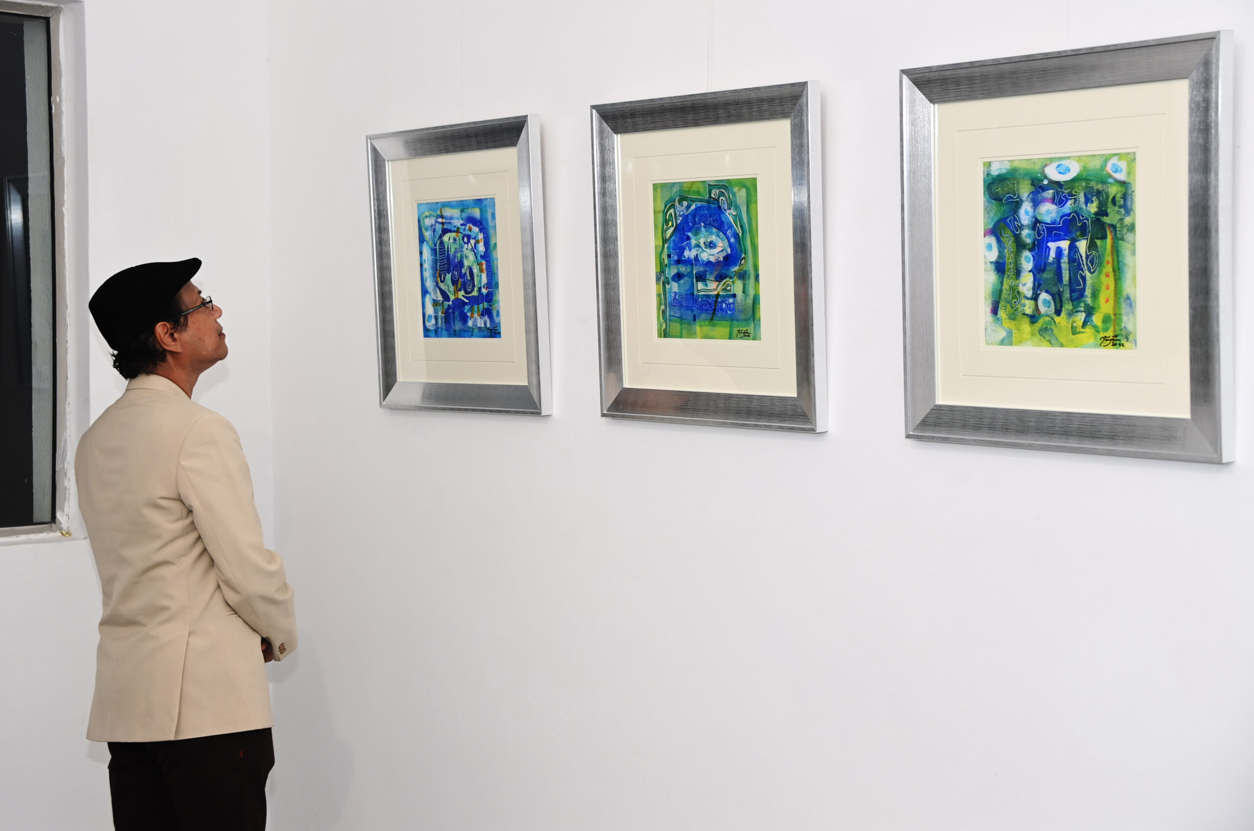 افتتاح معرض الفن التشكيلي "تجليات بصرية 4" بصالة ستال للفنون 2 6329e42e333fd scaled