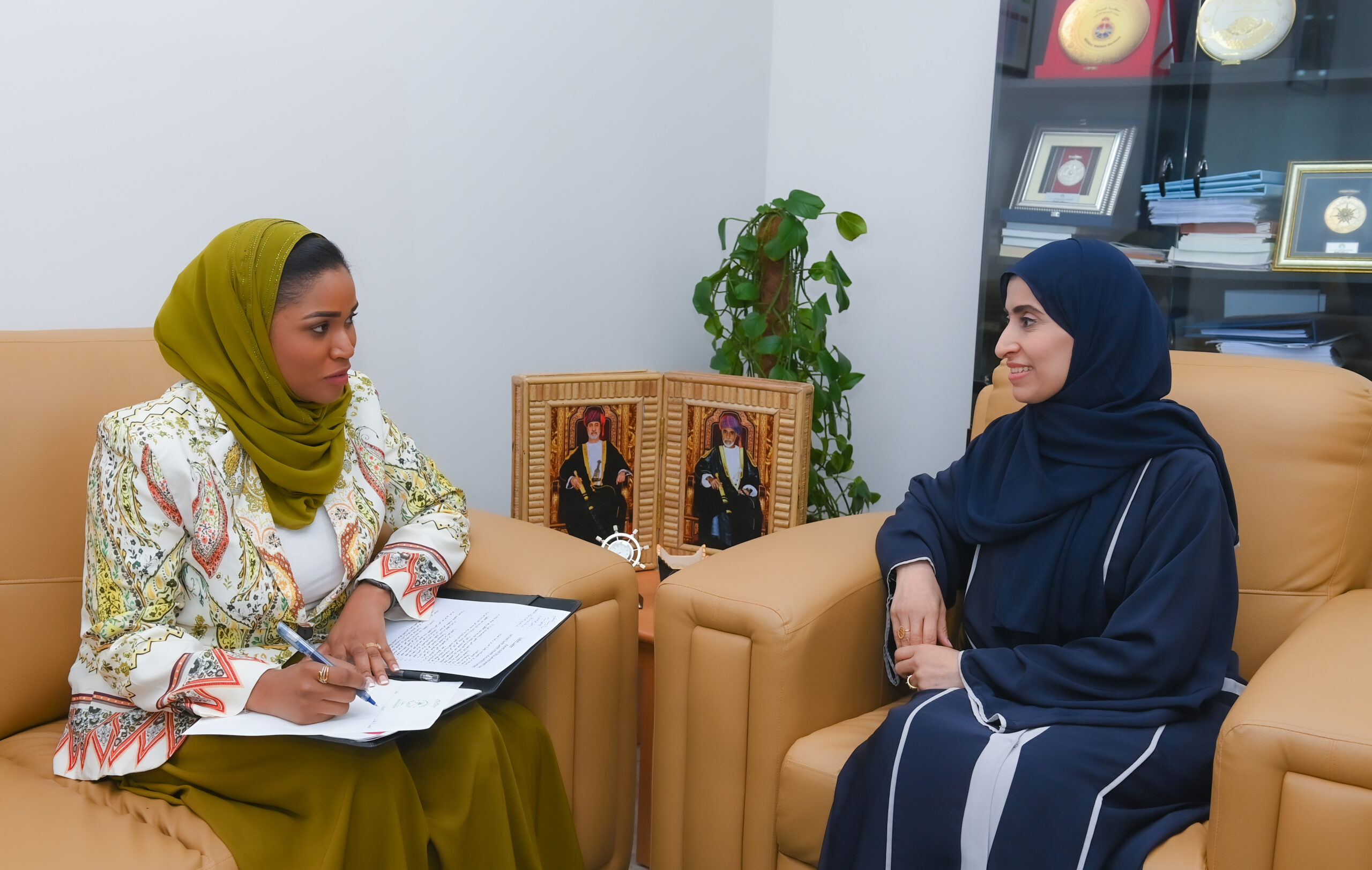 مركز الاتصالات بوزارة التنمية الاجتماعية يتعامل مع 967 اتصالًا منذ إطلاقه