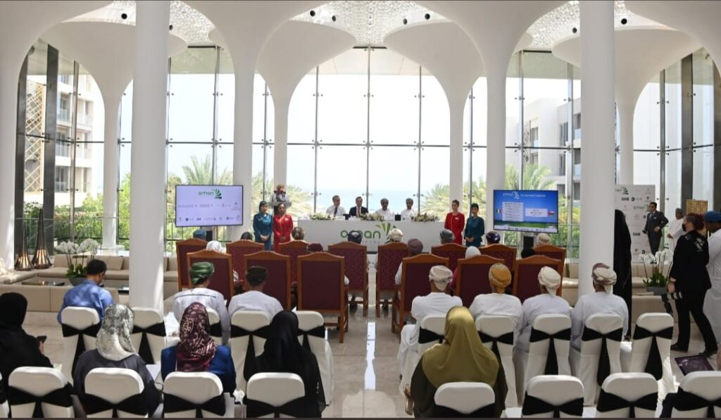 'دبلوماسية الجولف' تسلط الضوء على مقوّمات السلطنة السياحية والاستثمارية 2 IMG 20220918 WA0025