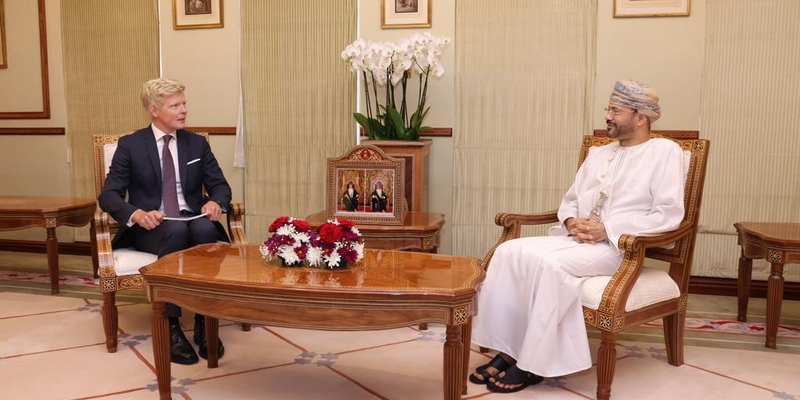 وزير الخارجية يستقبل المبعوث الأممي إلى اليمن