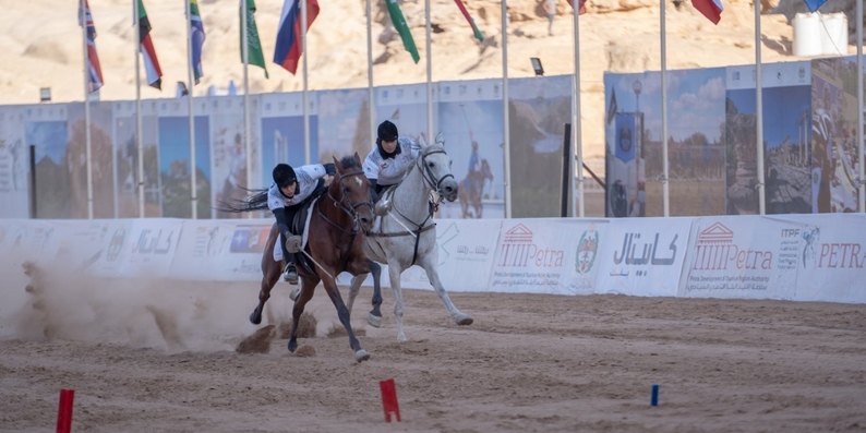 منتخبنا الوطني النسائي لالتقاط الأوتاد وصيفًا في البطولة النسائية الدولية بالأردن