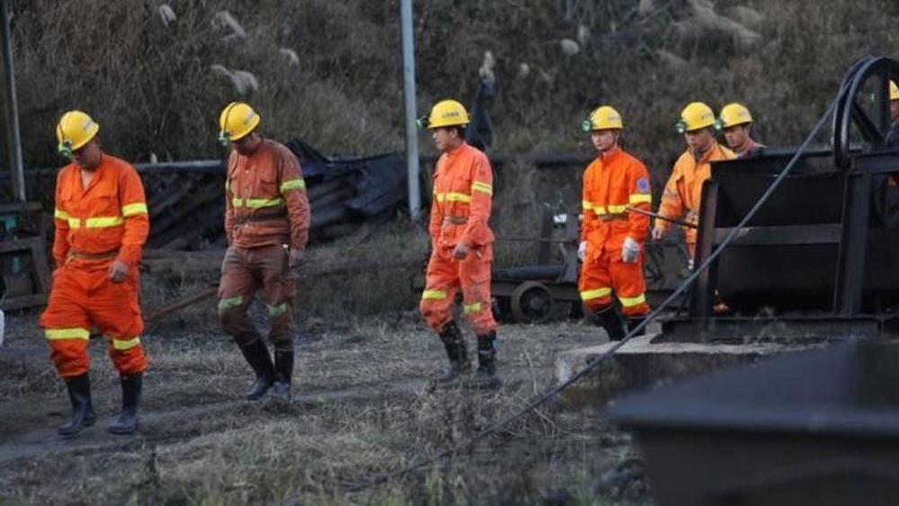 مصرع 14 شخصًا جراء غرق منجم في الصين