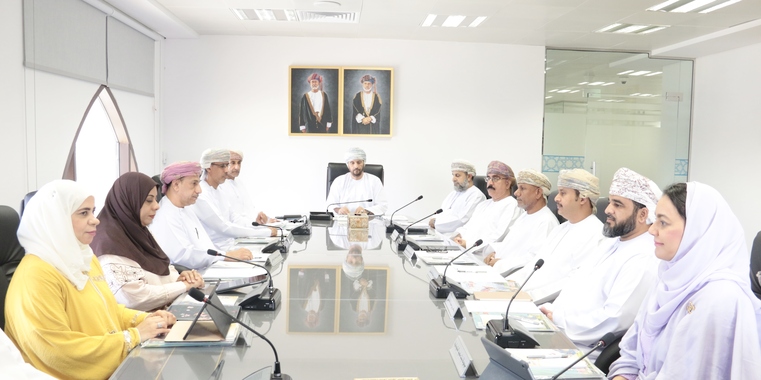 اللجنة العُمانية لحقوق الإنسان تعقد اجتماعها الثاني لدور الانعقاد السنوي الرابع