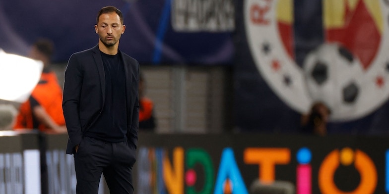 لايبزيج الألماني يقيل مدربه تيديسكو