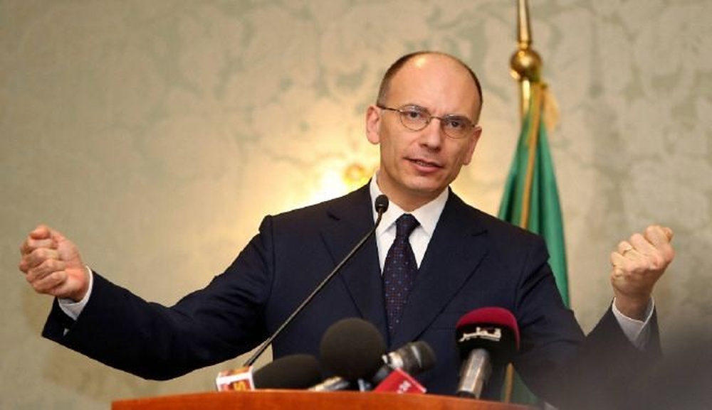 رئيس الحزب الديمقراطي في إيطاليا يتنحى عن رئاسة الحزب عقب هزيمته في الانتخابات