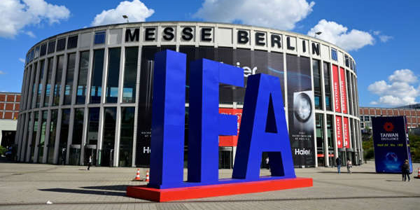 معرض “إيفا 2022” يطرح حلولًا لأزمة الطاقة