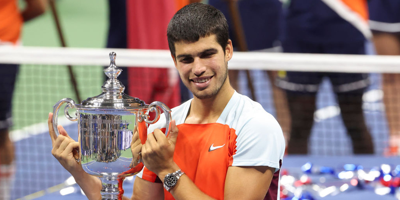 الإسباني كارلوس ألكاراز يتصدر التصنيف العالمي للاعبي التنس