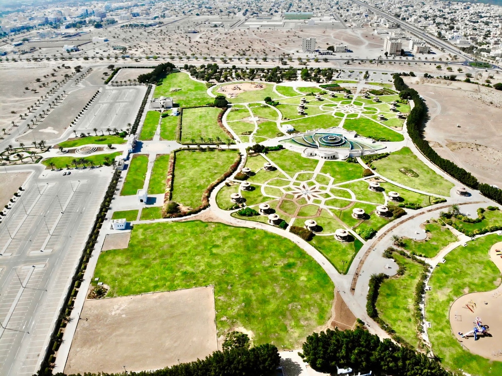 إطلاق المنصة الإلكترونية ومبادرة الاقتصاد الأخضر في محافظة البريمي