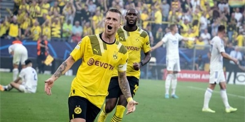 دورتموند يفوز على كوبنهاجن في مستهلّ مشواره الأوروبي