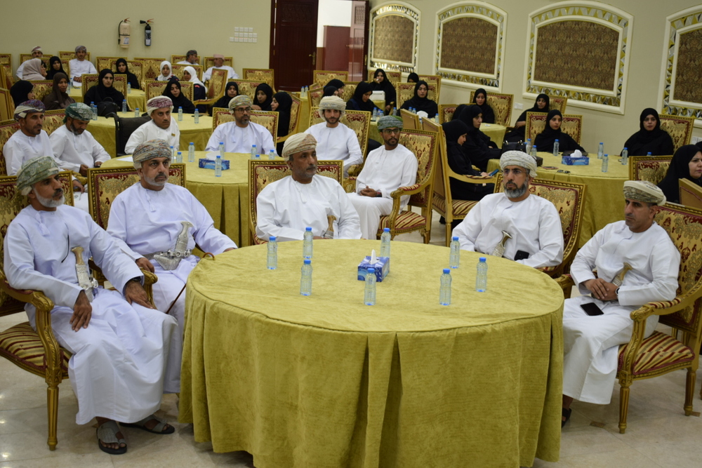 التنمية الاجتماعية تطلق حملة توعوية “كلنا معك” بمحافظة الظاهرة