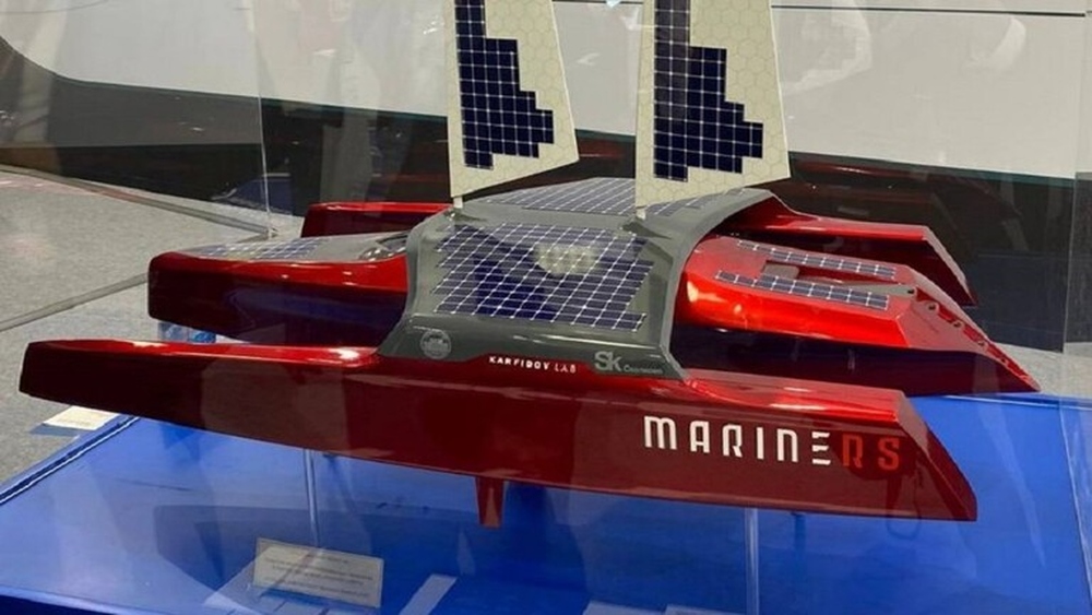 علماء روس يبتكرون روبوتًا بحريًّا يمكنه حمل “طائرات من دون طيار”