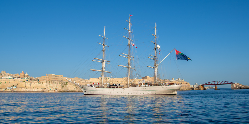 سفينة /شباب عُمان الثانية/ تصل ميناء فاليتا بجمهورية مالطا