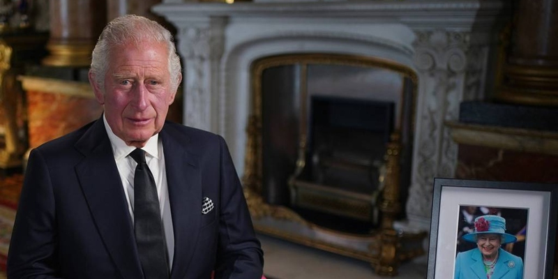 الملك تشارلز الثالث يُعلن ابنه وليام وليًا للعهد  وأميرًا لويلز
