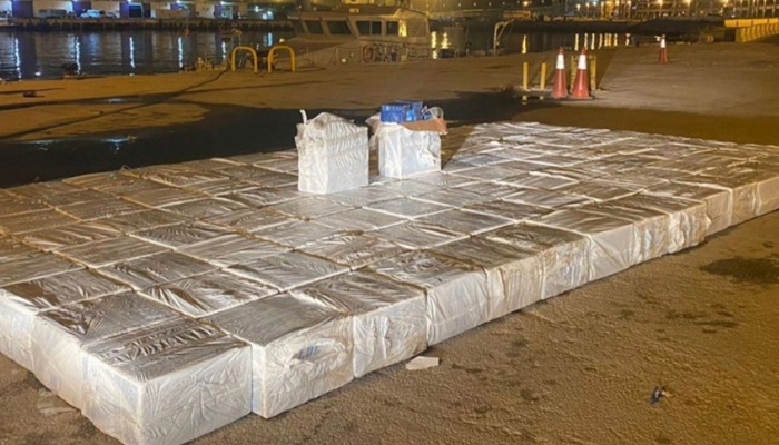 Police arrest over 50 infiltrators, thwart smuggling operations in Oman