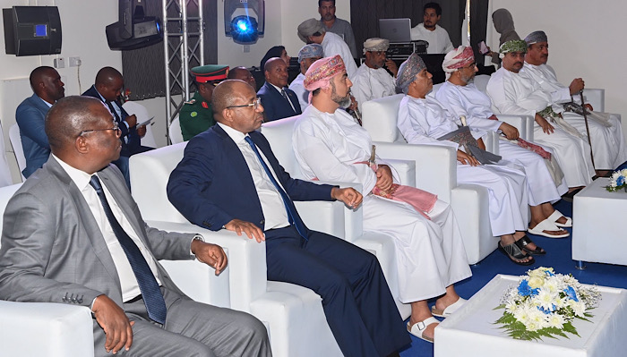 President of Zanzibar visits shrimp farming project