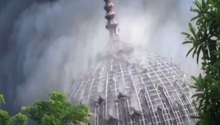 Giant dome of Jakarta Islamic Centre Grand Mosque collapses after fire breaks out