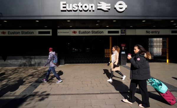 UK to face severe rail disruption as strikes resume