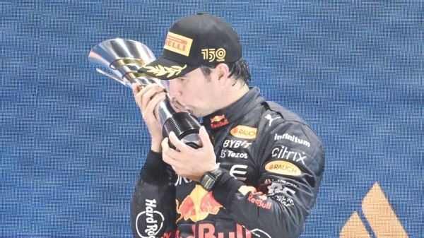 Perez wins in Singapore rain