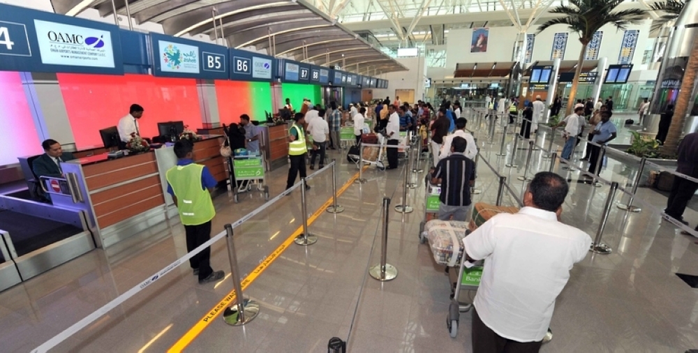 أكثر من 32 ألف رحلة دولية قادمة ومغادرة عبر مطارات مسقط وصلالة وصحار حتى نهاية يوليو 2022م