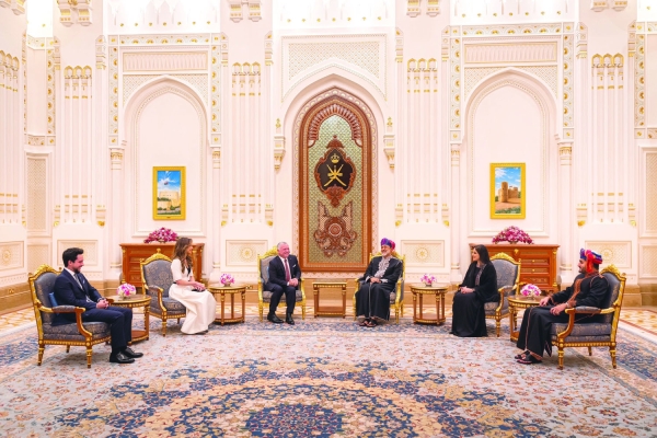 HM the Sultan, King Abdullah II exchange orders, mementos