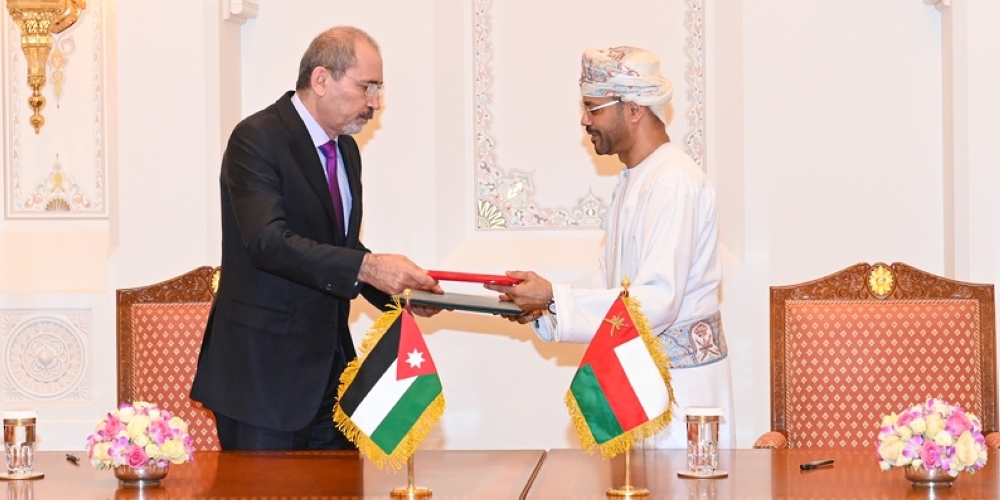 سلطنة عُمان والأردن يوقّعان على سبع مذكرات تفاهم وبرنامجين تنفيذيين في مختلف المجالات