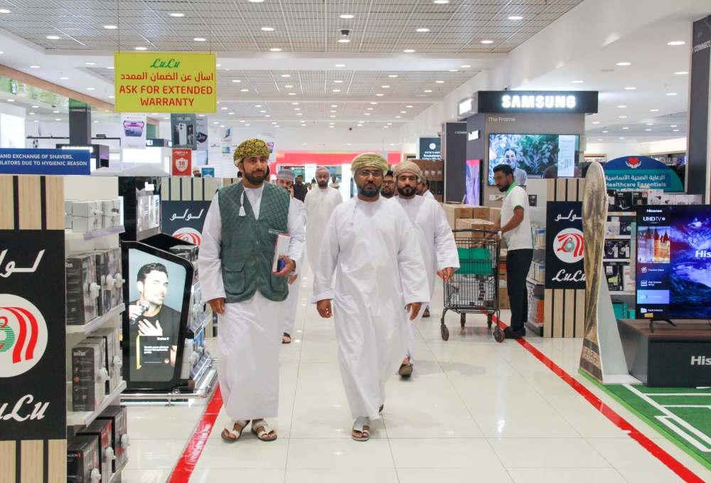 حملة تفتيشية موسعة في ولايتي السيب وبوشر