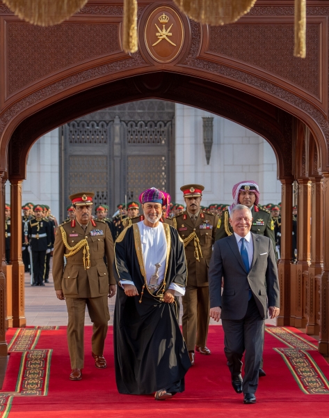 HM, King Abdullah II affirm determination to boost investment in various spheres